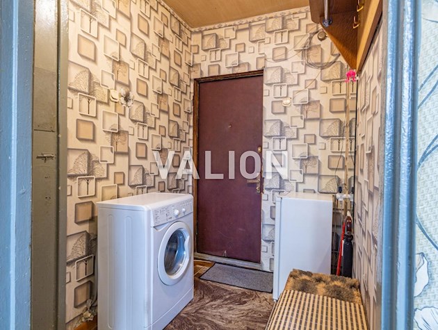 Киев Печерский р-н Метро Дружбы Народов Продажа 1к квартиры 35000$