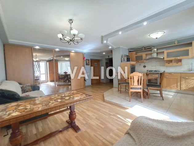 Продам 3к картиру ул. Липковского 19 Соломенка Метро Вокзальная