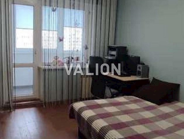 Продається 3-кімнатна квартира на Троєщині, вул.Лаврухіна, 7