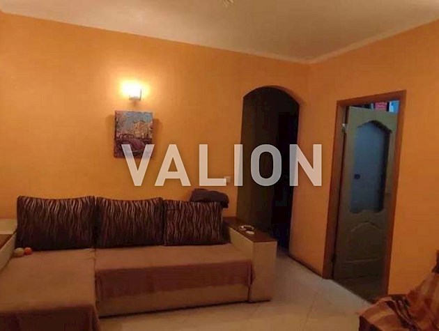 Продається 3-кімнатна квартира на Троєщині, вул.Лаврухіна, 7