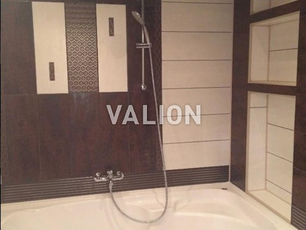 Продажа 3 к. квартиры по улице Здановской Юлии (Ломоносова) 83а