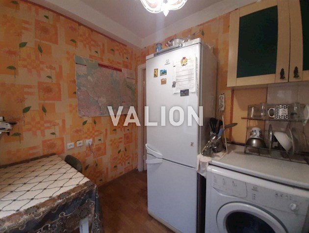 Продажа 1 комнатной квартиры по ул.Тешебаева,1 на Нивках