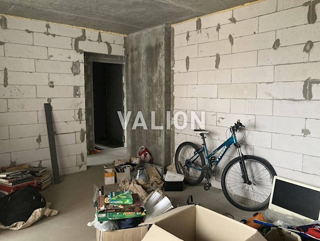 Продажа 2к квартиры Голосеевский район Лысогорский спуск, 20.