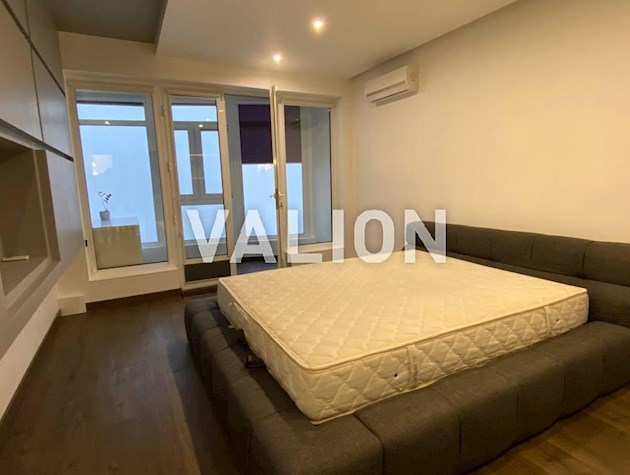 Продаётся 2к квартира в ЖК 4 сезона ул. Максимовича Михайла 3Г