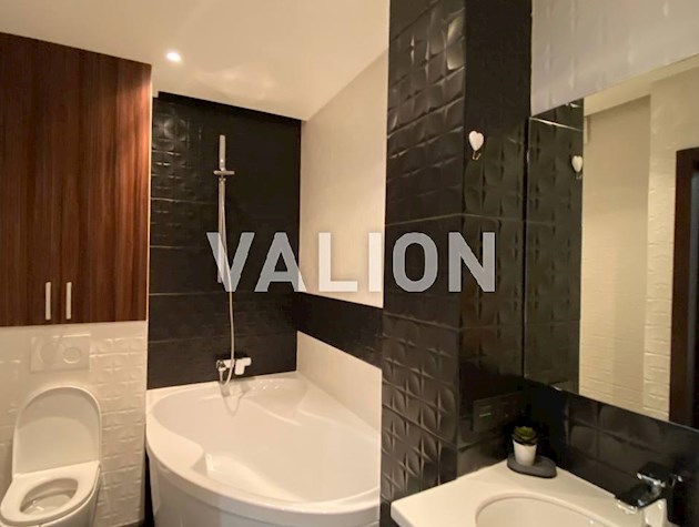 Продаётся 2к квартира в ЖК 4 сезона ул. Максимовича Михайла 3Г