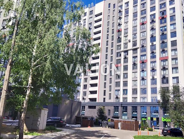 Продам 2х ЖК Современній квартал, Гузара 15