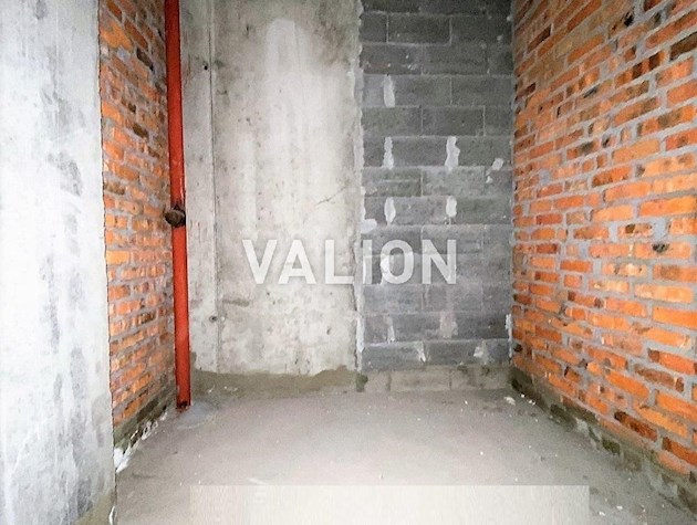 Продажа 3-х ком. квартиры. Без комиссии. ЖК Медовый. Рядом с озёрами.