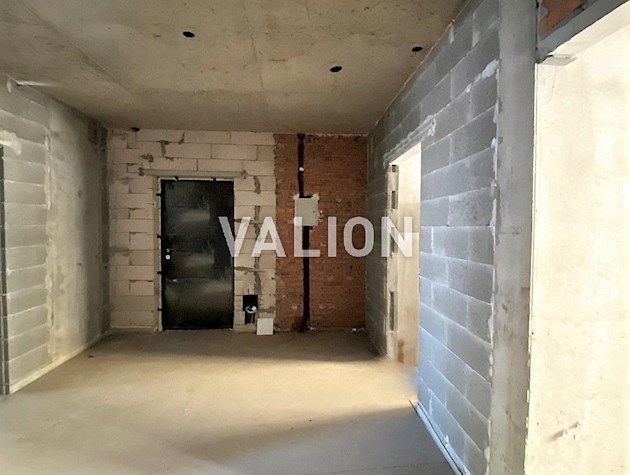 Продажа 3-х ком. квартиры. Без комиссии. ЖК Медовый. Рядом с озёрами.