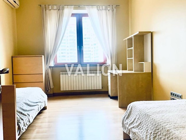 Продаж просторої 3-кімнатної квартири 108м2 по вул. Лук’яненко Левка (Тимошенко), 21, м. Мінська.