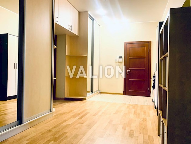 Продаж просторої 3-кімнатної квартири 108м2 по вул. Лук’яненко Левка (Тимошенко), 21, м. Мінська.