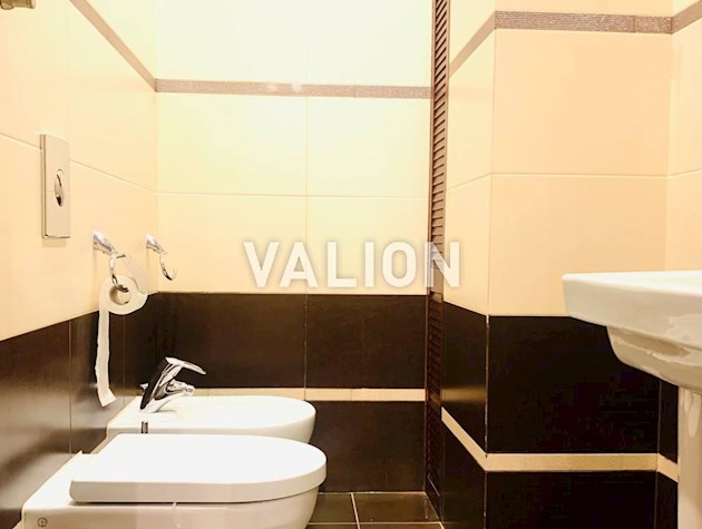 Продаж просторої 3-кімнатної квартири 108м2 по вул. Лук’яненко Левка (Тимошенко), 21, м. Мінська.