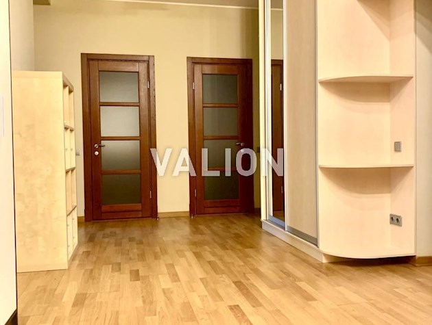 Продаж просторої 3-кімнатної квартири 108м2 по вул. Лук’яненко Левка (Тимошенко), 21, м. Мінська.