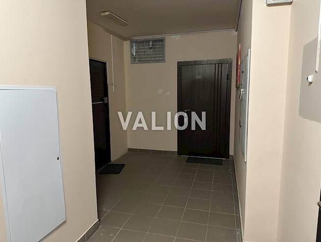 Продается 2к квартира, Дарницкий район, Гмири Бориса 17, с дизайнерским ремонтом, без %