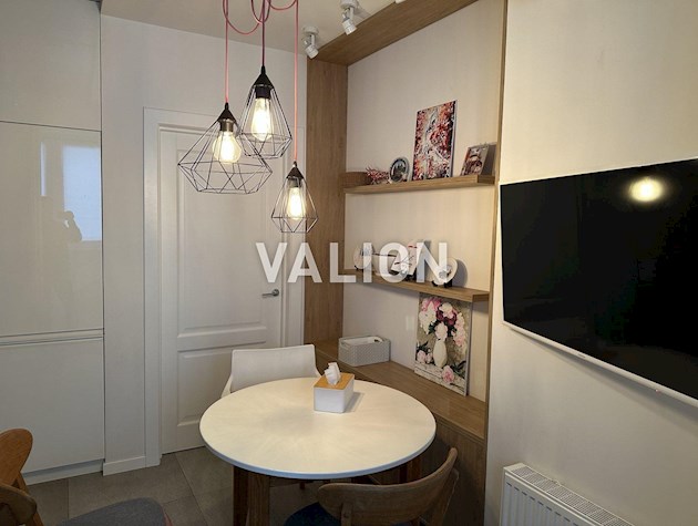 Продается 2к квартира, Дарницкий район, Гмири Бориса 17, с дизайнерским ремонтом, без %