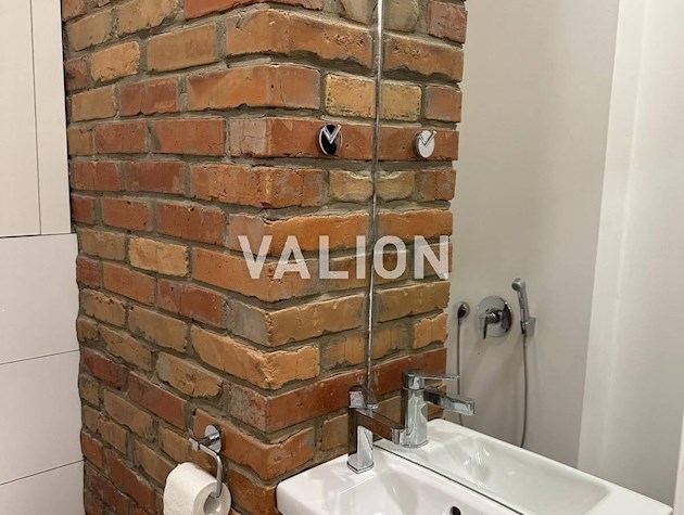 Продается 2к квартира, Дарницкий район, Гмири Бориса 17, с дизайнерским ремонтом, без %