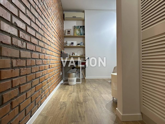 Продается 2к квартира, Дарницкий район, Гмири Бориса 17, с дизайнерским ремонтом, без %