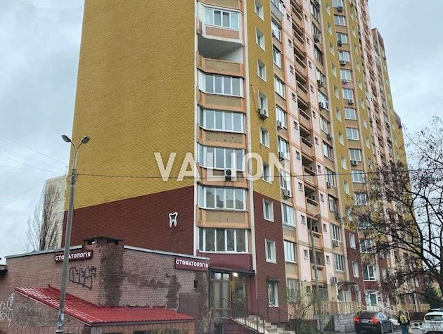 Продажа 3-комнатной квартиры по ул.Лукьяненко Левка (Тимошенко), 15г