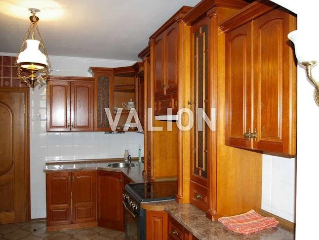 Продается 2-комнатная квартира на ул. Бориса Гмыри, 9-В.