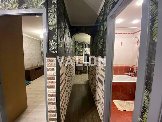 Продажа 3к квартиры ул. Милютенко, 11 Лесной массив, Деснянский район, Левый берег.