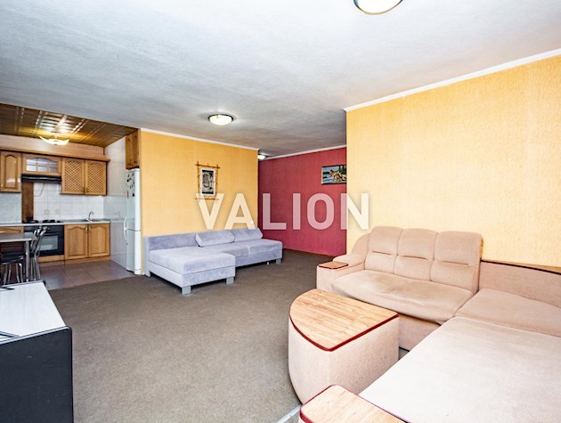 Продам 2к.кв ул.Николая Шепелева 6 Отрадный