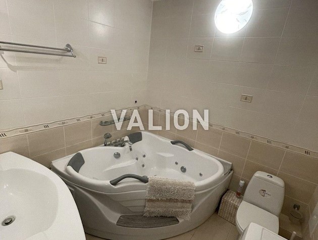 Продажа 3-к квартиры с ремонтом, пр. Бажана, 26, м. Позняки