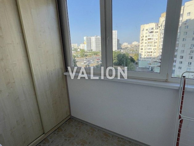 Продажа 3-к квартиры с ремонтом, пр. Бажана, 26, м. Позняки