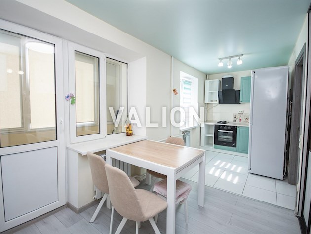 3-х комнатная квартира, ул. Заболотного, 142, Теремки