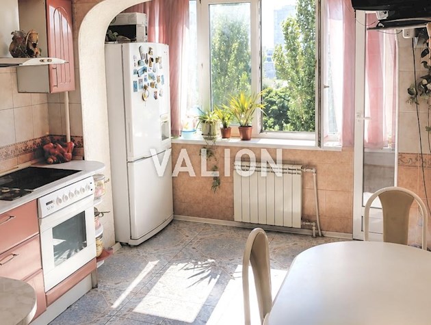 Продаж 3К квартири Березняківська 14-А, Дніпровський район, Березняки, Лівобережна, Лівий берег