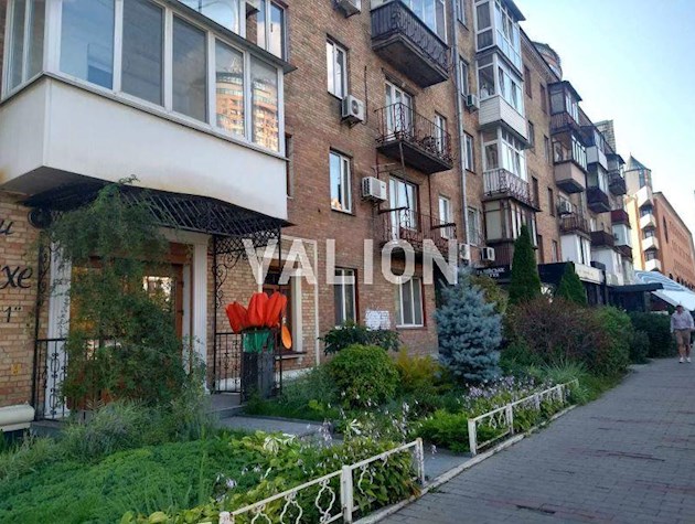 Продаж 2-к квартири бульв. Лесі Українки 30