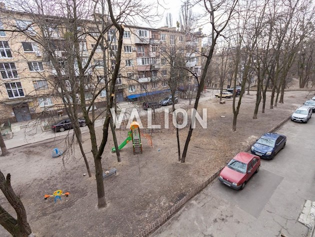 Без % Драгомирова 10а Печерск метро Дружбы Народов Лыбедская. 3 к. кв