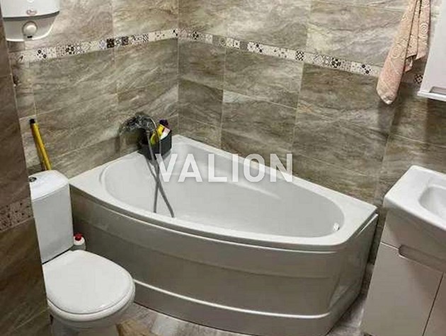 Продаж 3-кімнатної квартири в ЖК Каховська