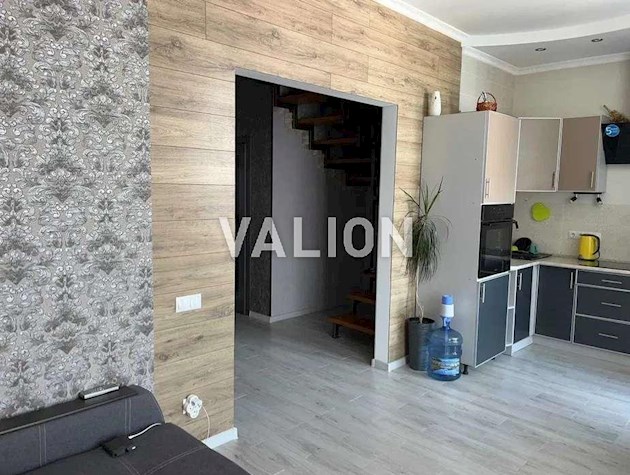 Продаж 3-кімнатної квартири в ЖК Каховська