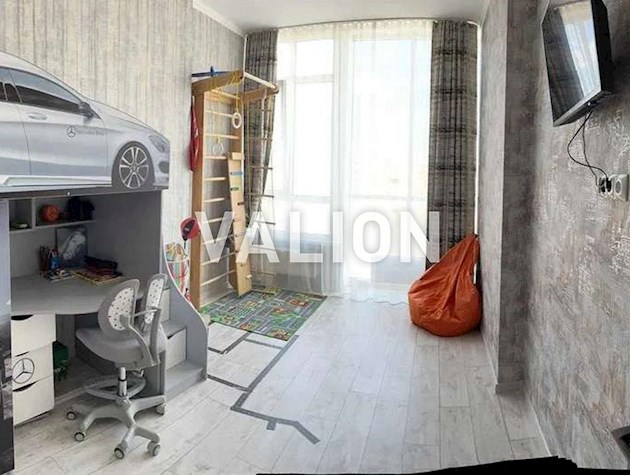 Продаж 3-кімнатної квартири в ЖК Каховська