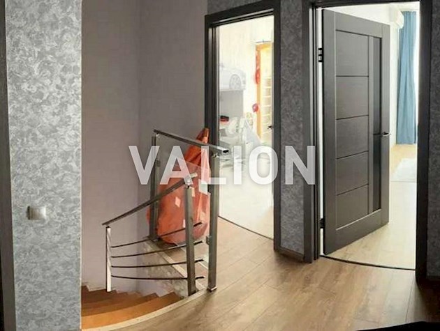 Продаж 3-кімнатної квартири в ЖК Каховська