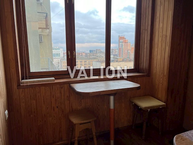 Продаж 1к квартири вул. Панаса Мирного 17 біля метро Кловська/Печерський/Центр Без комісії