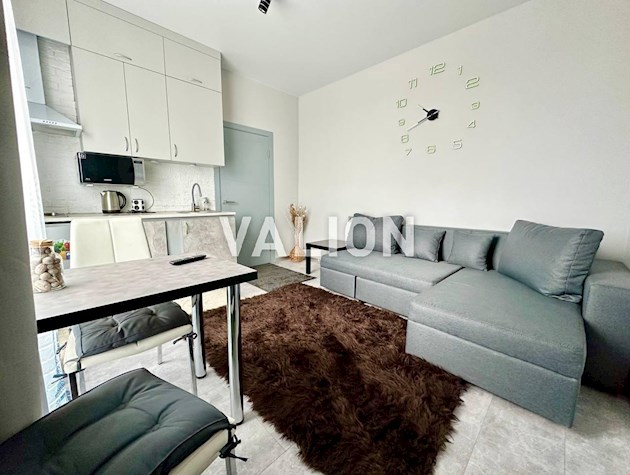 Продажа 1 комнатной квартиры с ремонтом в ЖК Новая Англия Голосеевский район ул. Максимовича 26В