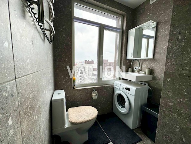 Продажа 1 комнатной квартиры с ремонтом в ЖК Новая Англия Голосеевский район ул. Максимовича 26В