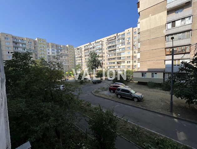 Продается 1-комнатная квартира на 2/9 этаже с ремонтом 34,9 кв.