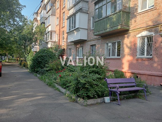 Продажа двухкомнатной квартиры 46.6 кв. м. в кирпичном доме, Нивська 3\5