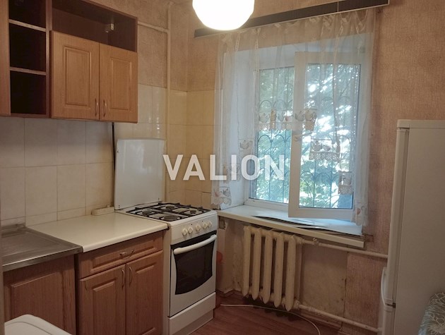 Продажа двухкомнатной квартиры 46.6 кв. м. в кирпичном доме, Нивська 3\5