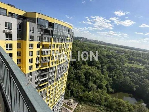 Продажа 3к квартиры 84 кв. м на ул. Кадетский Гай,10