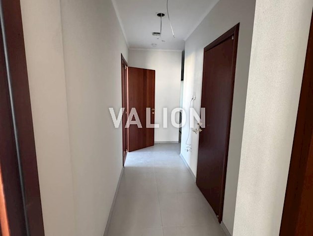 Продаётся 3-х комнатная квартира, левый берег, Дарницкий район, ул. Михаила Гришко 9.