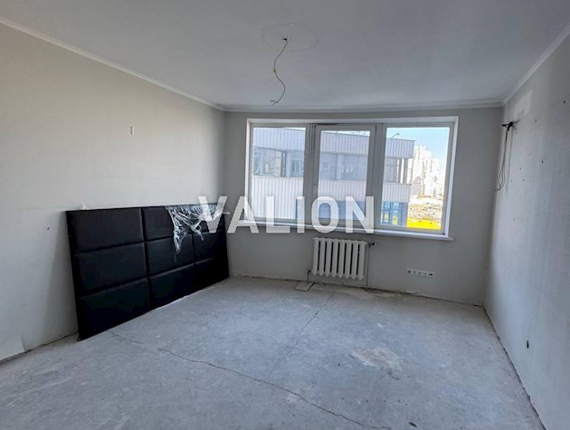 Продаётся 3-х комнатная квартира, левый берег, Дарницкий район, ул. Михаила Гришко 9.