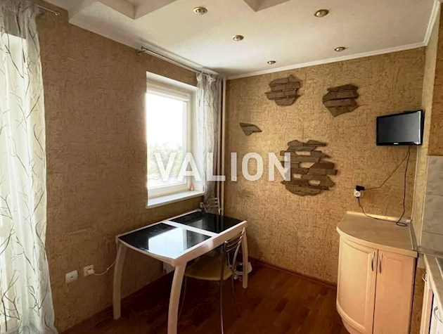 Продажа 3 комнатной квартиры с ремонтом ул.Пулюя, 5б. Соломенский р-н