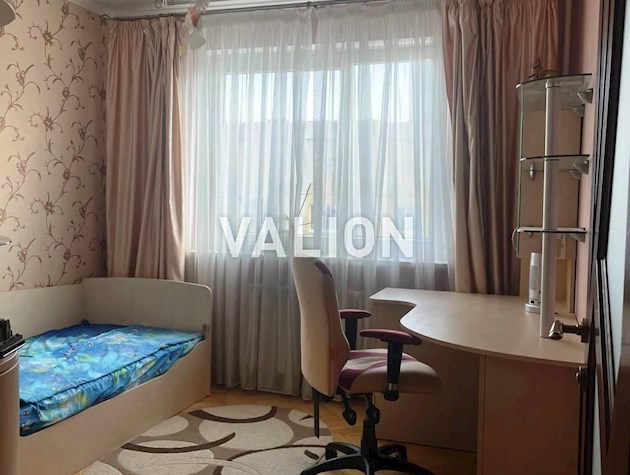 Продажа 3 комнатной квартиры с ремонтом ул.Пулюя, 5б. Соломенский р-н