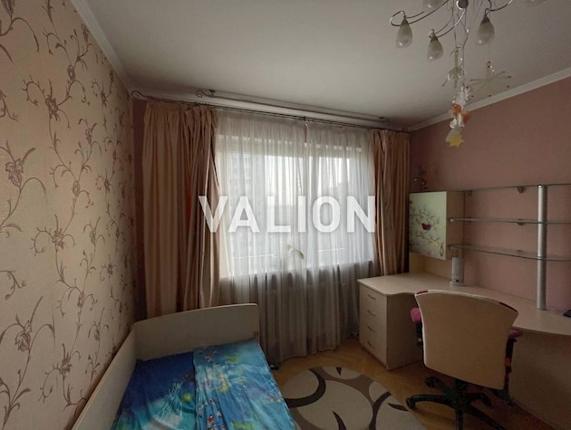 Продажа 3 комнатной квартиры с ремонтом ул.Пулюя, 5б. Соломенский р-н