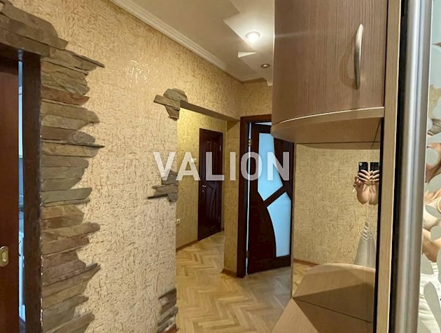 Продажа 3 комнатной квартиры с ремонтом ул.Пулюя, 5б. Соломенский р-н