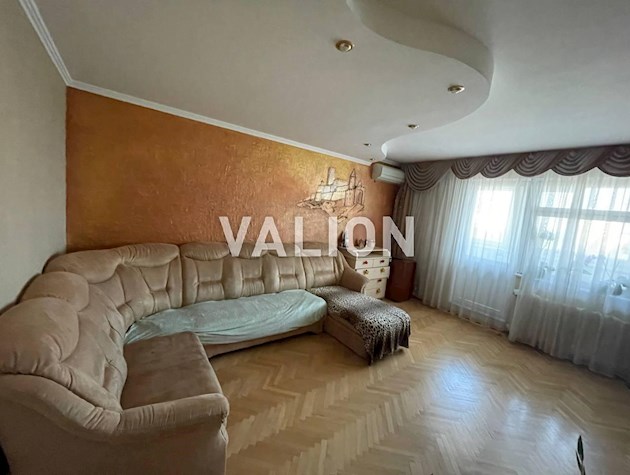 Продажа 3 комнатной квартиры с ремонтом ул.Пулюя, 5б. Соломенский р-н