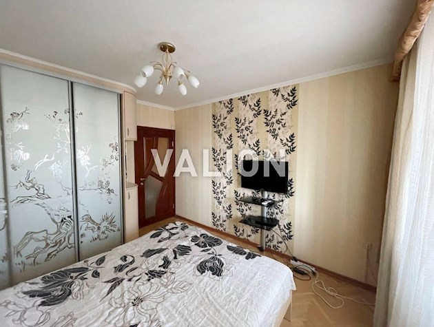 Продажа 3 комнатной квартиры с ремонтом ул.Пулюя, 5б. Соломенский р-н