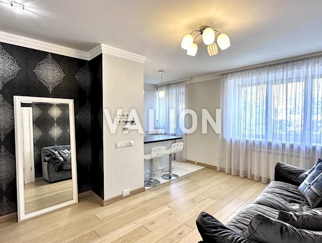 Продається 2квартира по вул. Січових Стрільців (Артема), 53